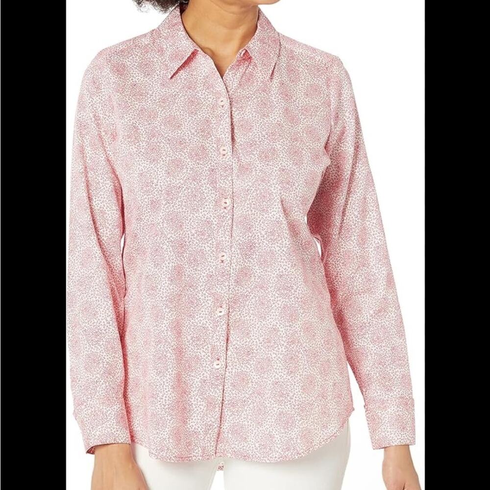 Foxcroft Pink and White Heart Pattern Blouse Non Iron Button Front Top Career